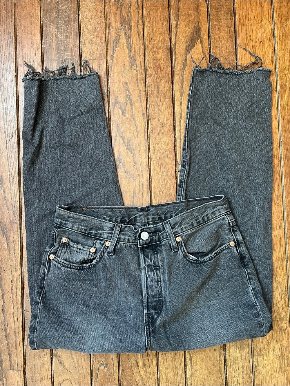 Levi's Black Wash 501 Crop Jeans 100% Cotton Size 29 Like New